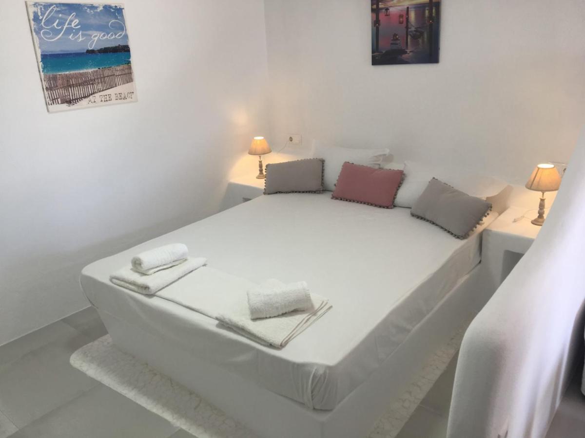 Апартаменти Rineia Complex By Live&Travel Mykonos Town Екстер'єр фото